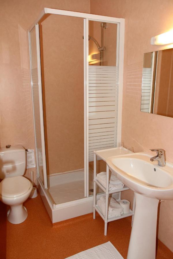 Rev'Hotel Ribérac Δωμάτιο φωτογραφία